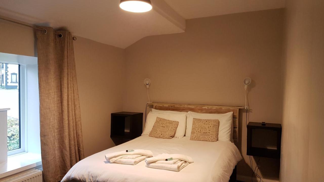Grains Bar Hotel Oldham Bagian luar foto